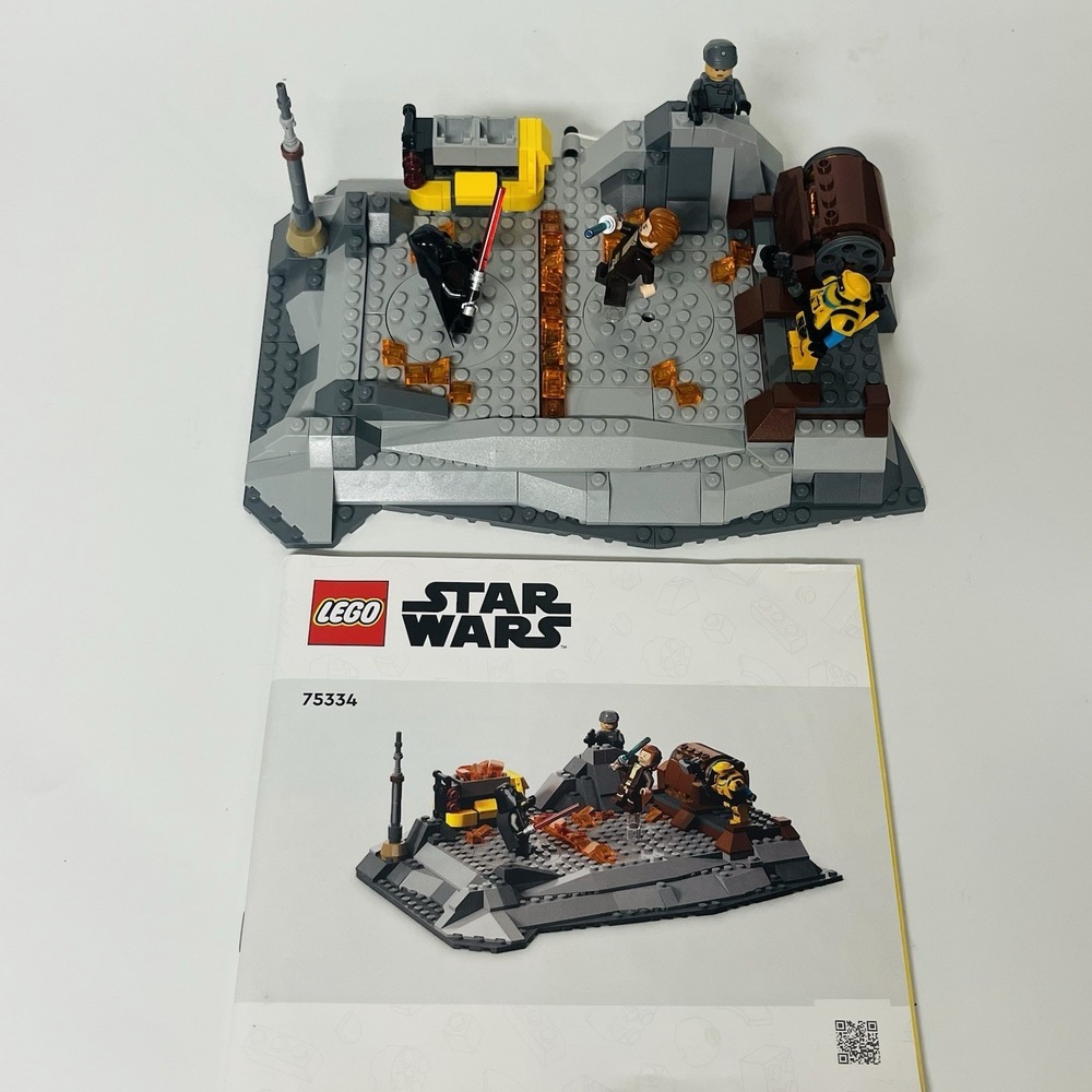 LEGO Star Wars Obi-Wan Kenobi vs. Darth Vader 75334,  With Manual